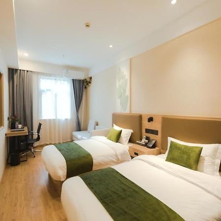 Greentree Inn Shanghai Huangxing Park Subway Station Express Hotel Extérieur photo