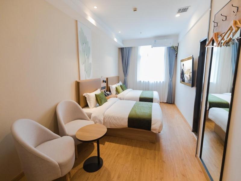 Greentree Inn Shanghai Huangxing Park Subway Station Express Hotel Extérieur photo