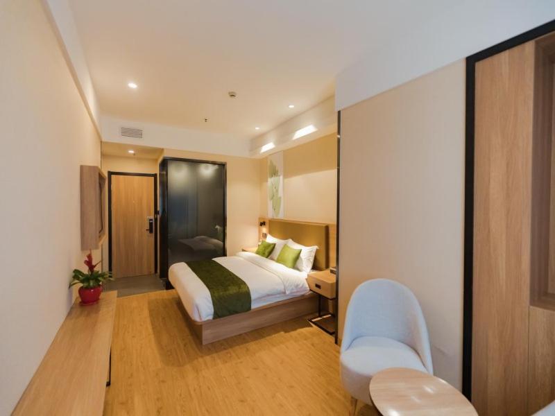 Greentree Inn Shanghai Huangxing Park Subway Station Express Hotel Extérieur photo