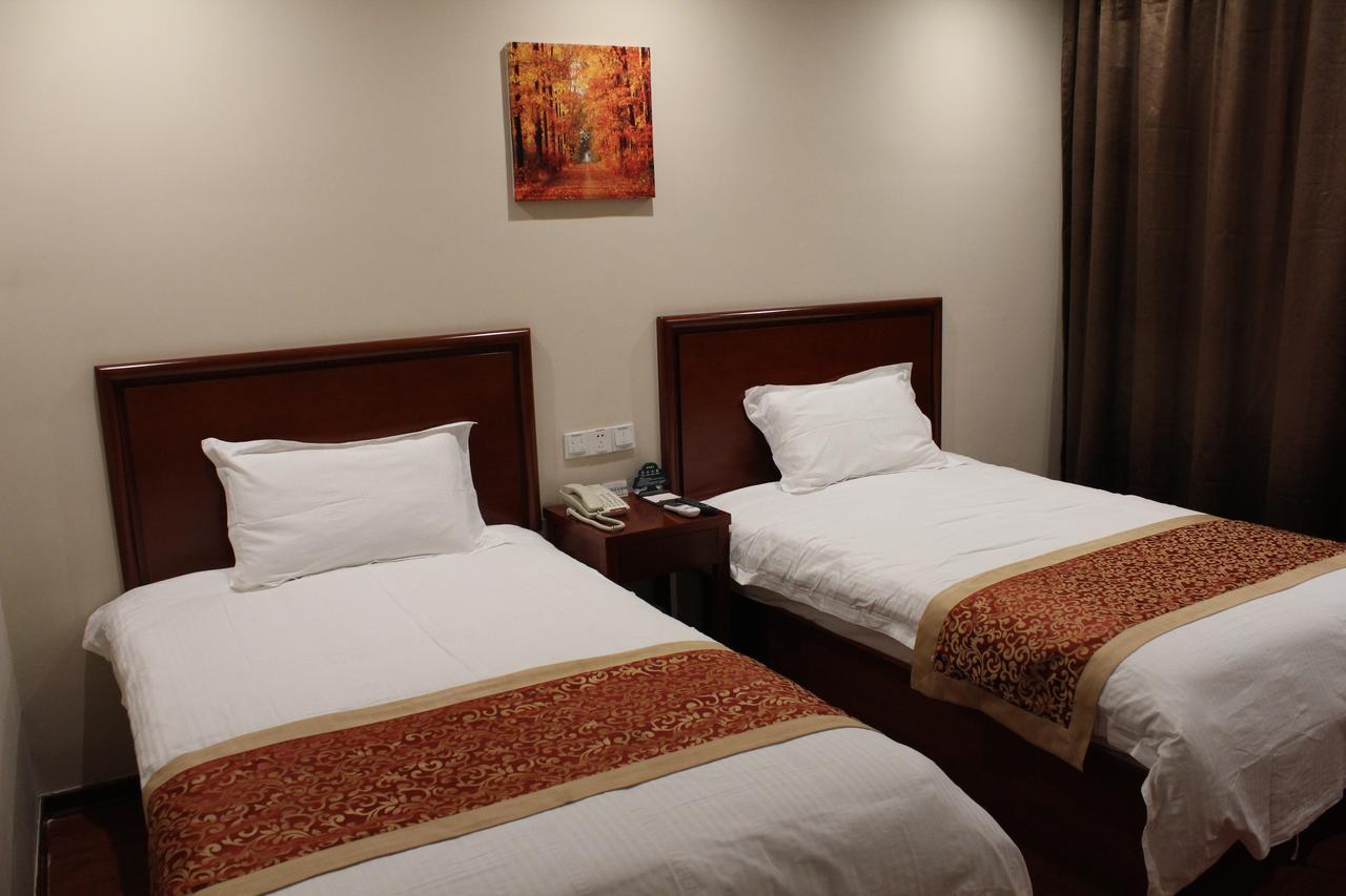Greentree Inn Shanghai Huangxing Park Subway Station Express Hotel Extérieur photo