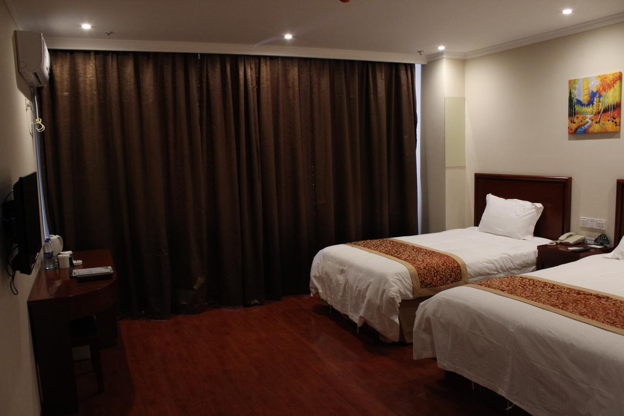 Greentree Inn Shanghai Huangxing Park Subway Station Express Hotel Extérieur photo