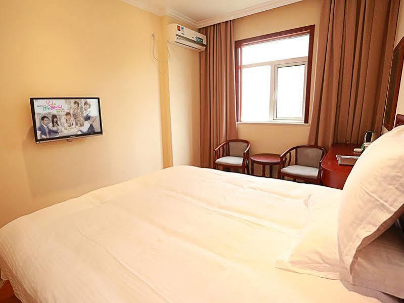 Greentree Inn Shanghai Huangxing Park Subway Station Express Hotel Extérieur photo